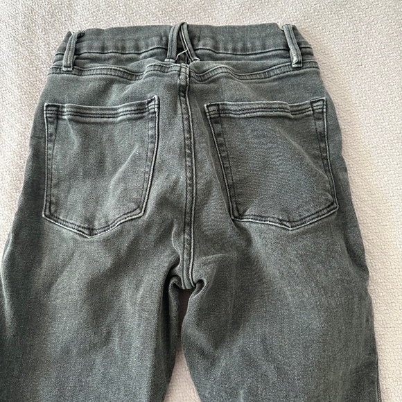 Good American Good Legs Low Rise Skinny Jeans - Black204 - Picture 8 of 9